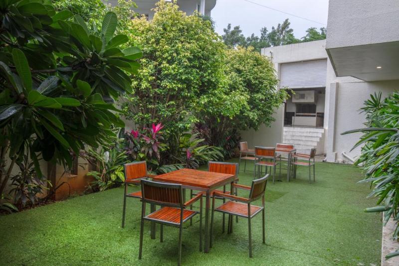 Hotel Mint Montvert Baner Pune Bagian luar foto