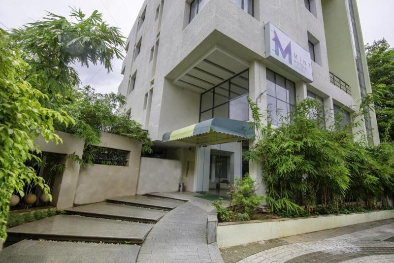 Hotel Mint Montvert Baner Pune Bagian luar foto