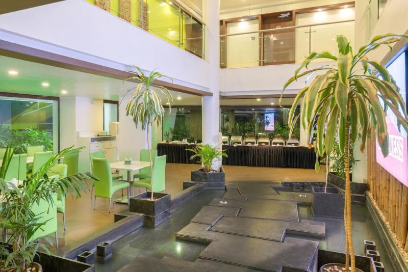 Hotel Mint Montvert Baner Pune Bagian luar foto